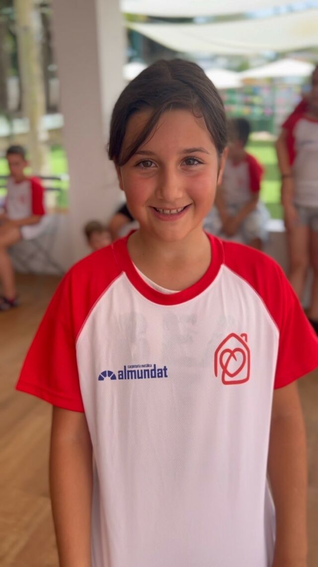 Hoy queremos dar un agradecimiento muy especial a una maravillosa empresa que, año tras año, colabora con #CasaAngeles con las camisetas para nuestro #CampamentoInclusivo 

¡Millones de gracias @almundat_cm !

¡Os queremos! 

❤️🏡❤️